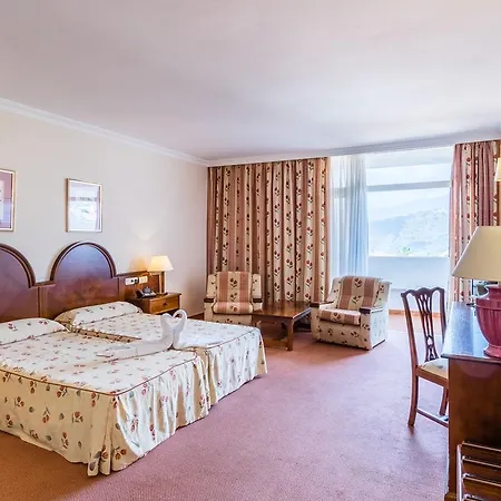 Complejo Blue Sea Puerto Compuesto Por Canarife Y Bonanza Palace Hotel 4*